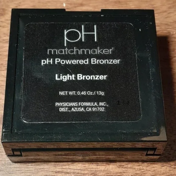 Physician's Formula Matchmaker pH Powdered Bronzer - Picture 3 of 7